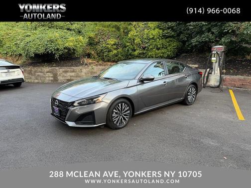 2023 Nissan Altima 2.5 SV