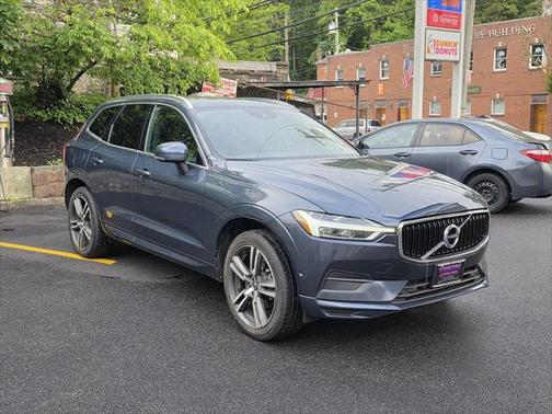 2019 Volvo XC60 T5 Momentum
