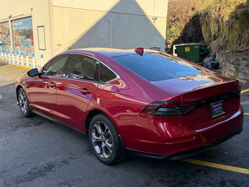 2024 Honda Accord EX 1.5T