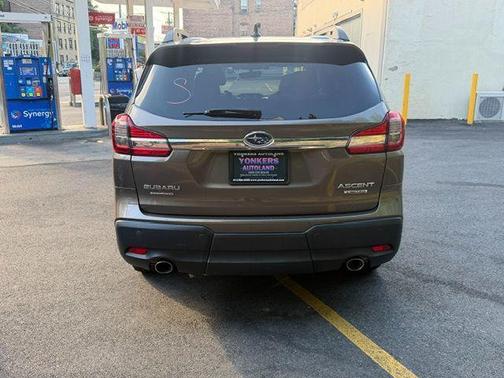 Brilliant Bronze Metallic 2021 Subaru Ascent Limited 7-Passenger