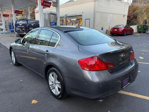 2013 INFINITI G37x Base