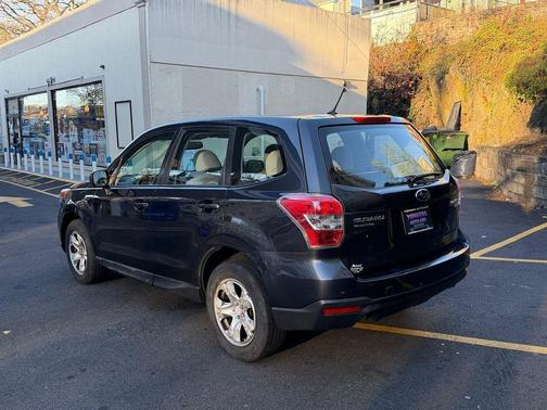 2014 Subaru Forester 2.5i