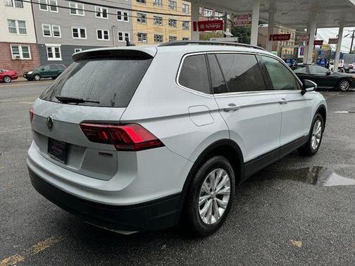 2019 Volkswagen Tiguan 2.0T SE 4MOTION