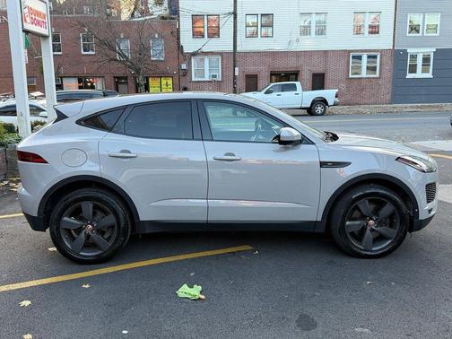 2018 Jaguar E-PACE SE
