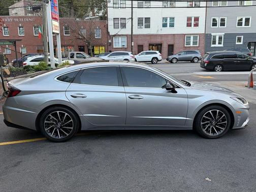 2020 Hyundai SONATA SEL Plus