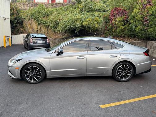 2020 Hyundai SONATA SEL Plus