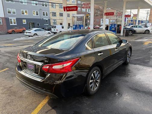 2017 Nissan Altima 2.5 SV