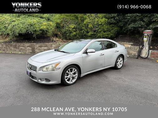 2012 Nissan Maxima SV