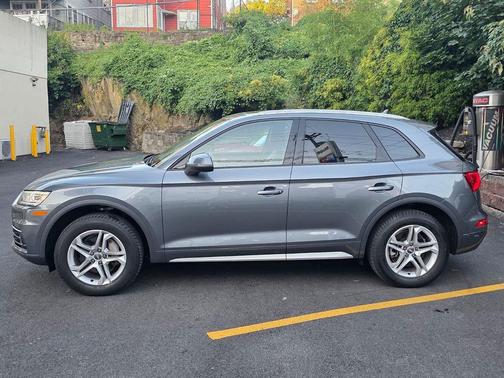 2018 Audi Q5 2.0T Premium