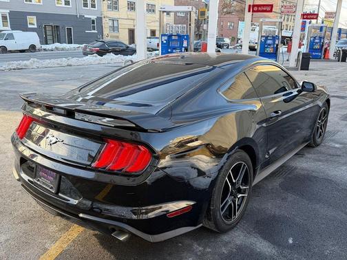 2019 Ford Mustang EcoBoost Premium