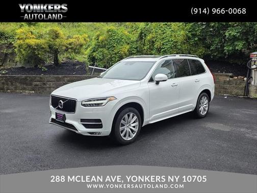 2016 Volvo XC90 T6 Momentum