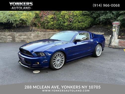 2014 Ford Mustang V6