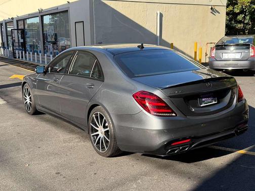 2018 Mercedes-Benz AMG S 63 4MATIC