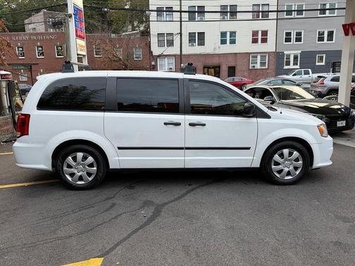 2016 Dodge Grand Caravan AVP/SE