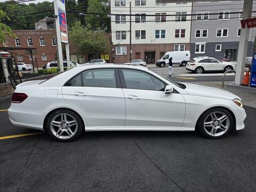 2014 Mercedes-Benz E-Class 4MATIC