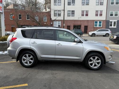 2011 Toyota RAV4 Limited