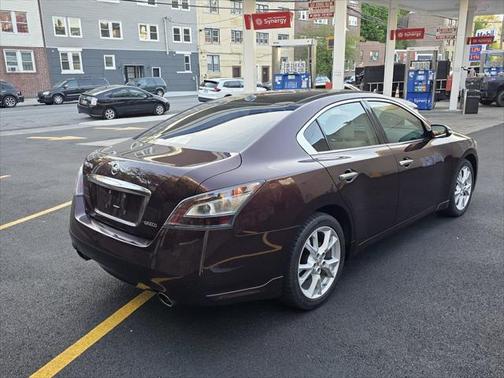 2014 Nissan Maxima SV