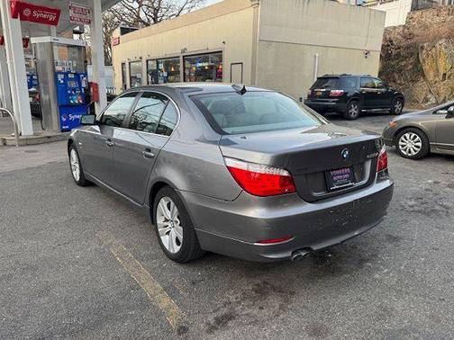 2009 BMW 528 xDrive