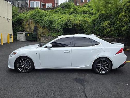 2016 Lexus IS 300 Base