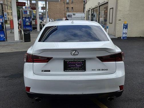 2016 Lexus IS 300 Base