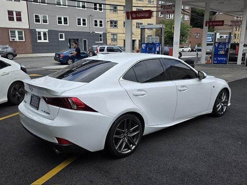 2016 Lexus IS 300 Base