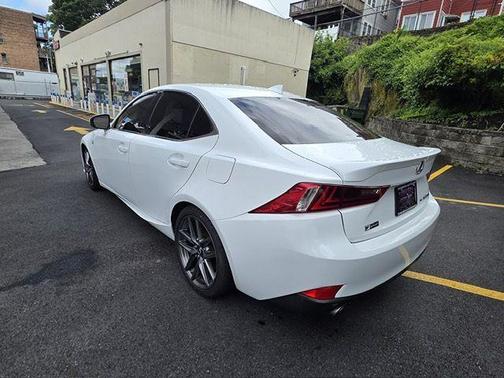 2016 Lexus IS 300 Base