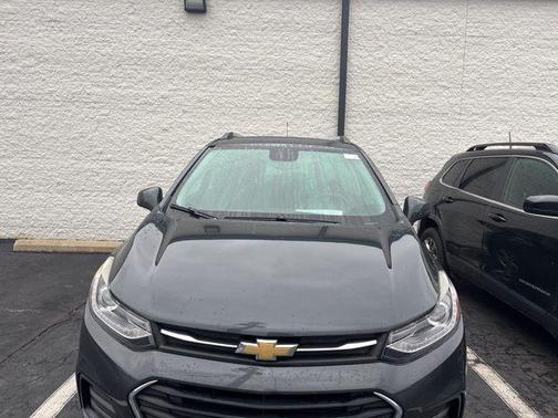 Nightfall Gray Metallic 2018 Chevrolet Trax LT