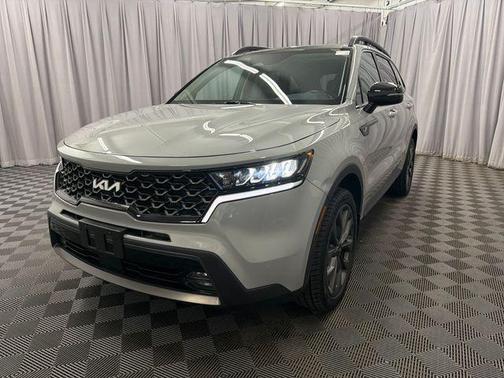 Wolf Gray 2023 Kia Sorento X-Line EX