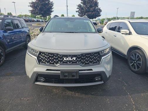 Wolf Gray 2023 Kia Sorento X-Line EX