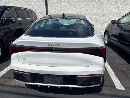 2025 Kia K5 EX