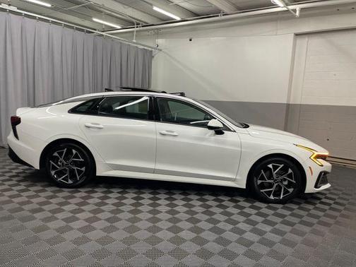 2025 Kia K5 EX