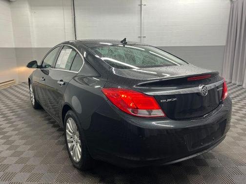 2012 Buick Regal Premium 1