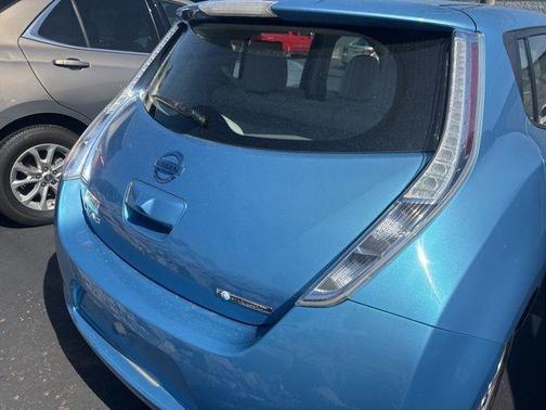 2012 Nissan Leaf SL