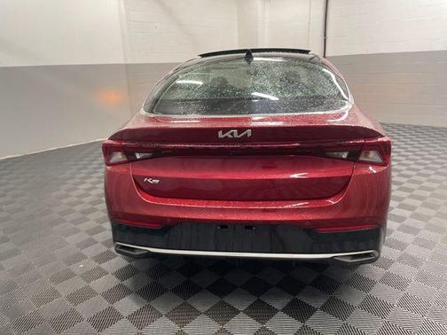 2022 Kia K5 EX