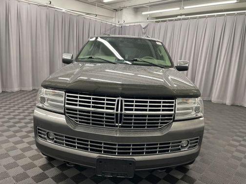 2013 Lincoln Navigator Base