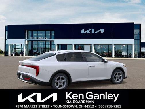 2025 Kia K4 LXS