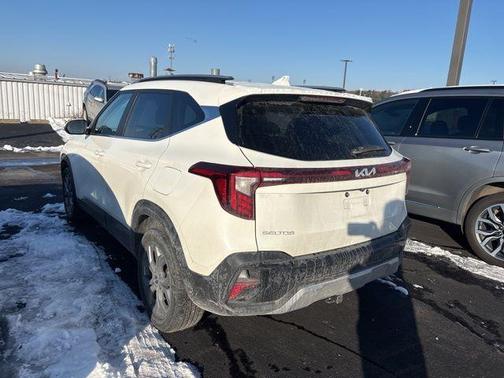 2024 Kia Seltos S