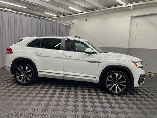 2020 Volkswagen Atlas Cross Sport 3.6L V6 SEL R-Line