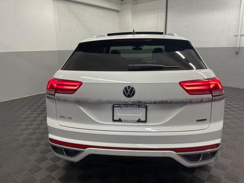 2020 Volkswagen Atlas Cross Sport 3.6L V6 SEL R-Line