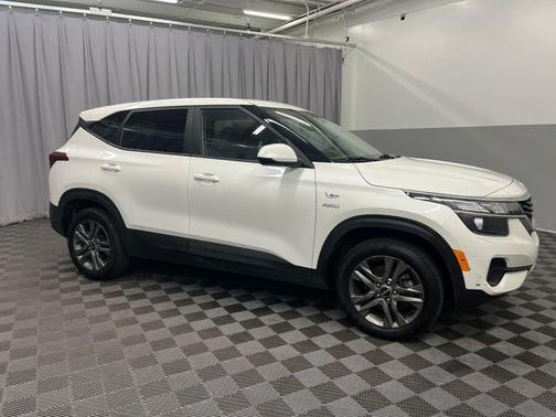 2023 Kia Seltos LX