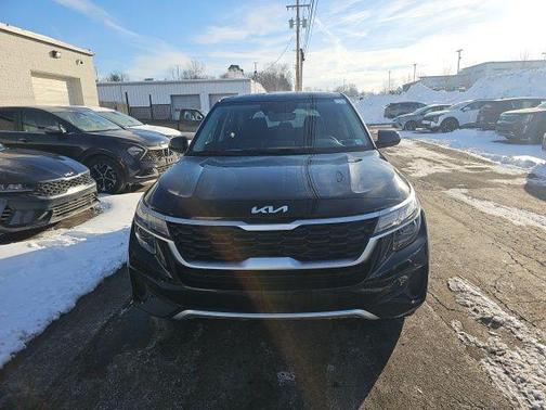 2023 Kia Seltos LX