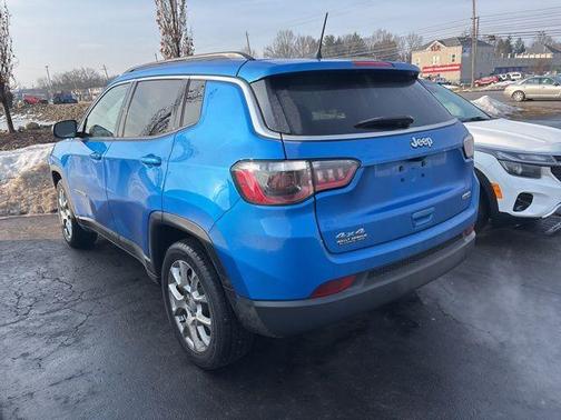 2023 Jeep Compass Latitude Lux