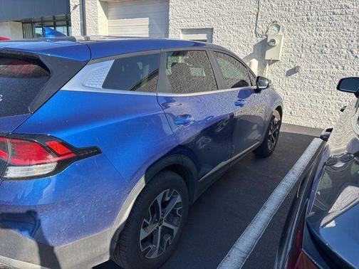2023 Kia Sportage EX