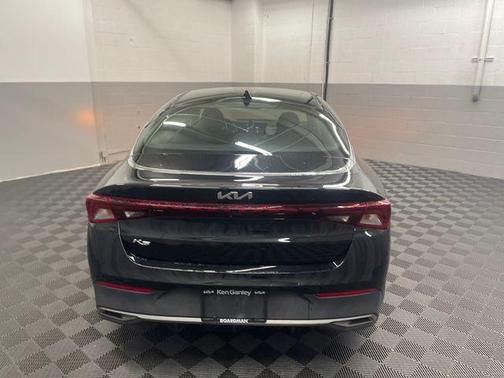 2022 Kia K5 LX