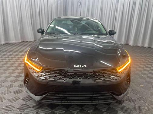 2022 Kia K5 LX