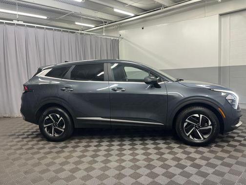 2023 Kia Sportage Hybrid LX