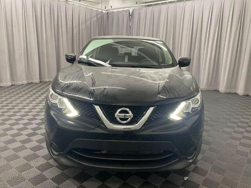 2017 Nissan Rogue Sport SV