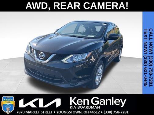 2017 Nissan Rogue Sport SV
