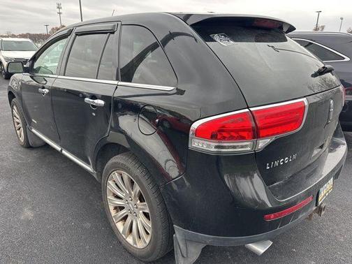 2011 Lincoln MKX Base