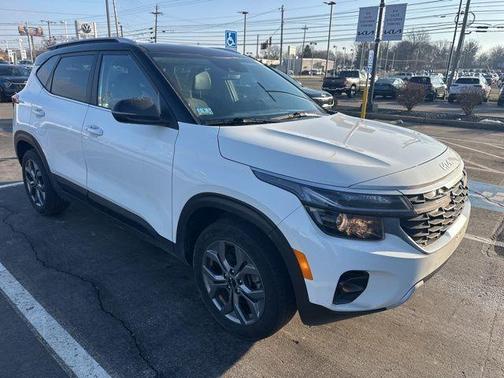 2024 Kia Seltos S